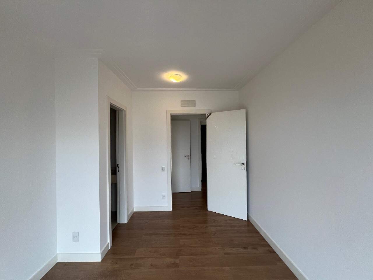 Apartamento para aluguel no Agronomica: 