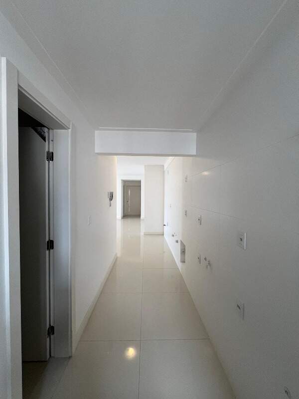 Apartamento para aluguel no Agronomica: 