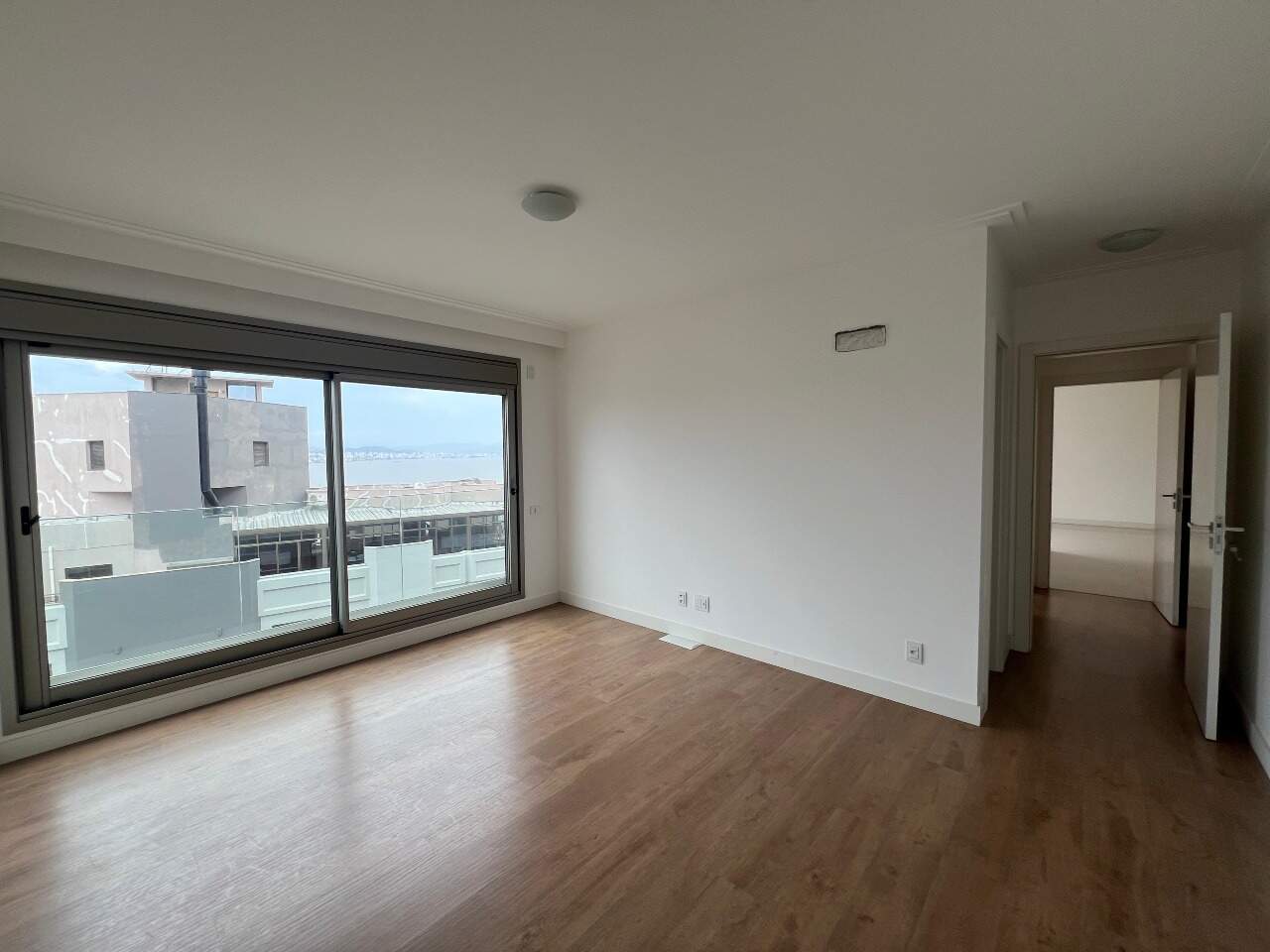 Apartamento para aluguel no Agronomica: 