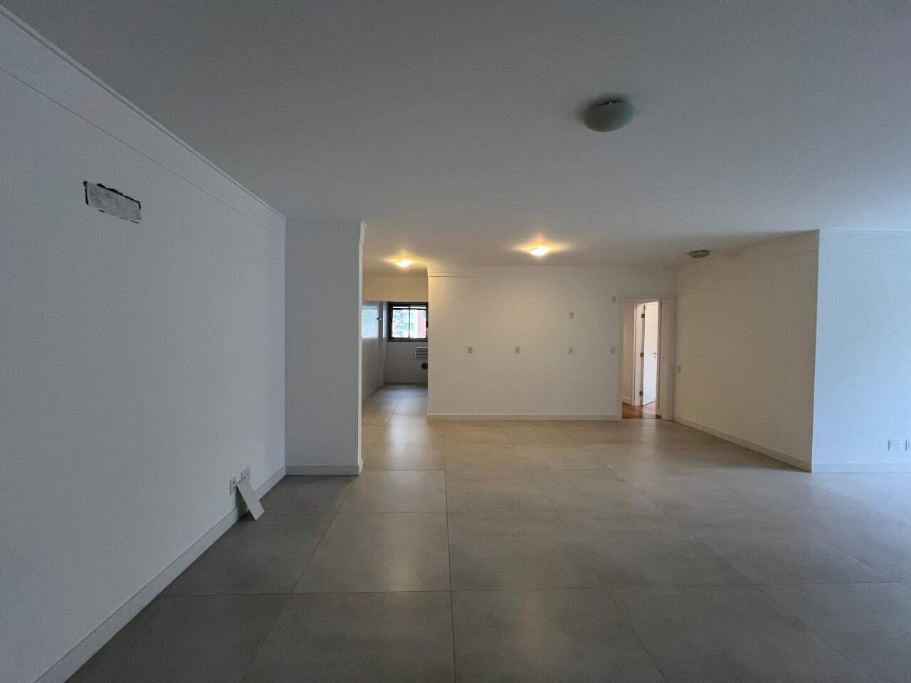 Apartamento para aluguel no Agronomica: 