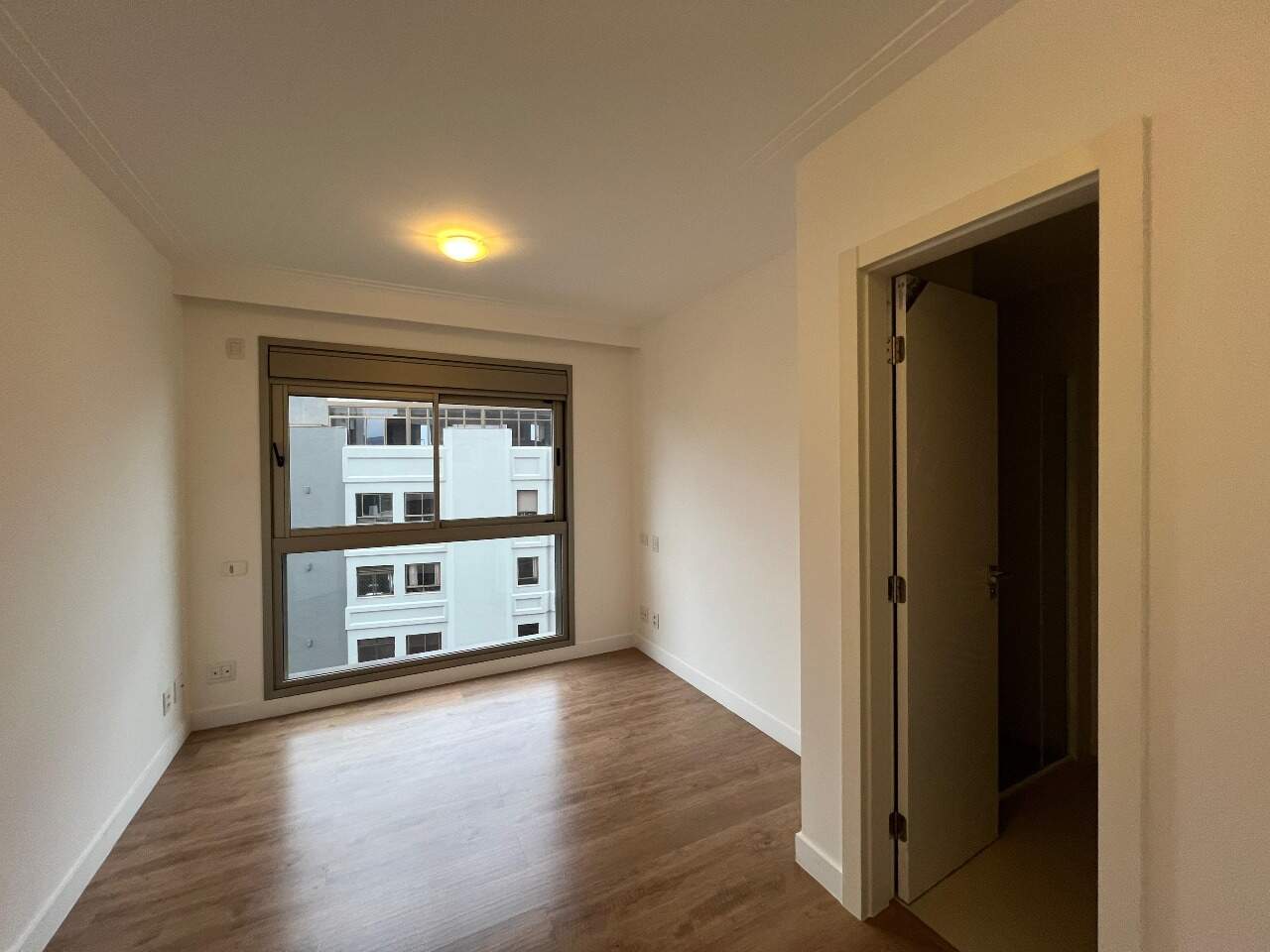 Apartamento para aluguel no Agronomica: 