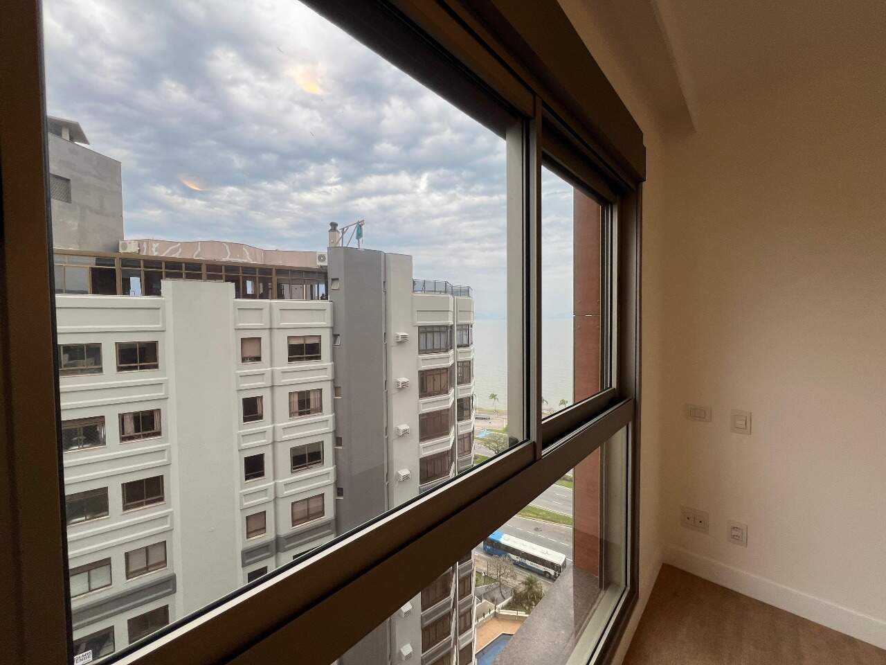 Apartamento para aluguel no Agronomica: 