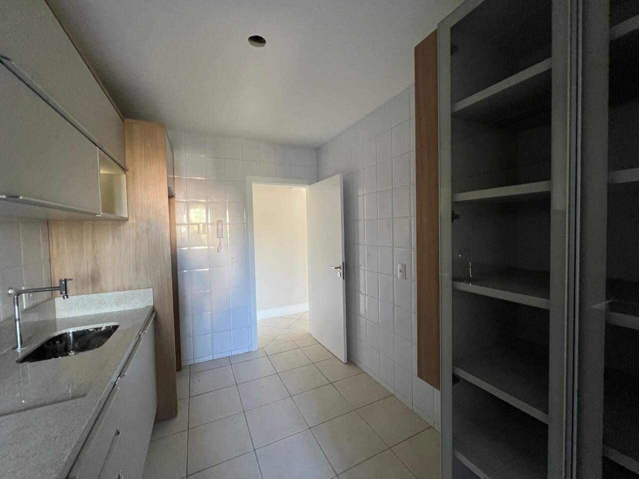 Apartamento para aluguel no Trindade: 
