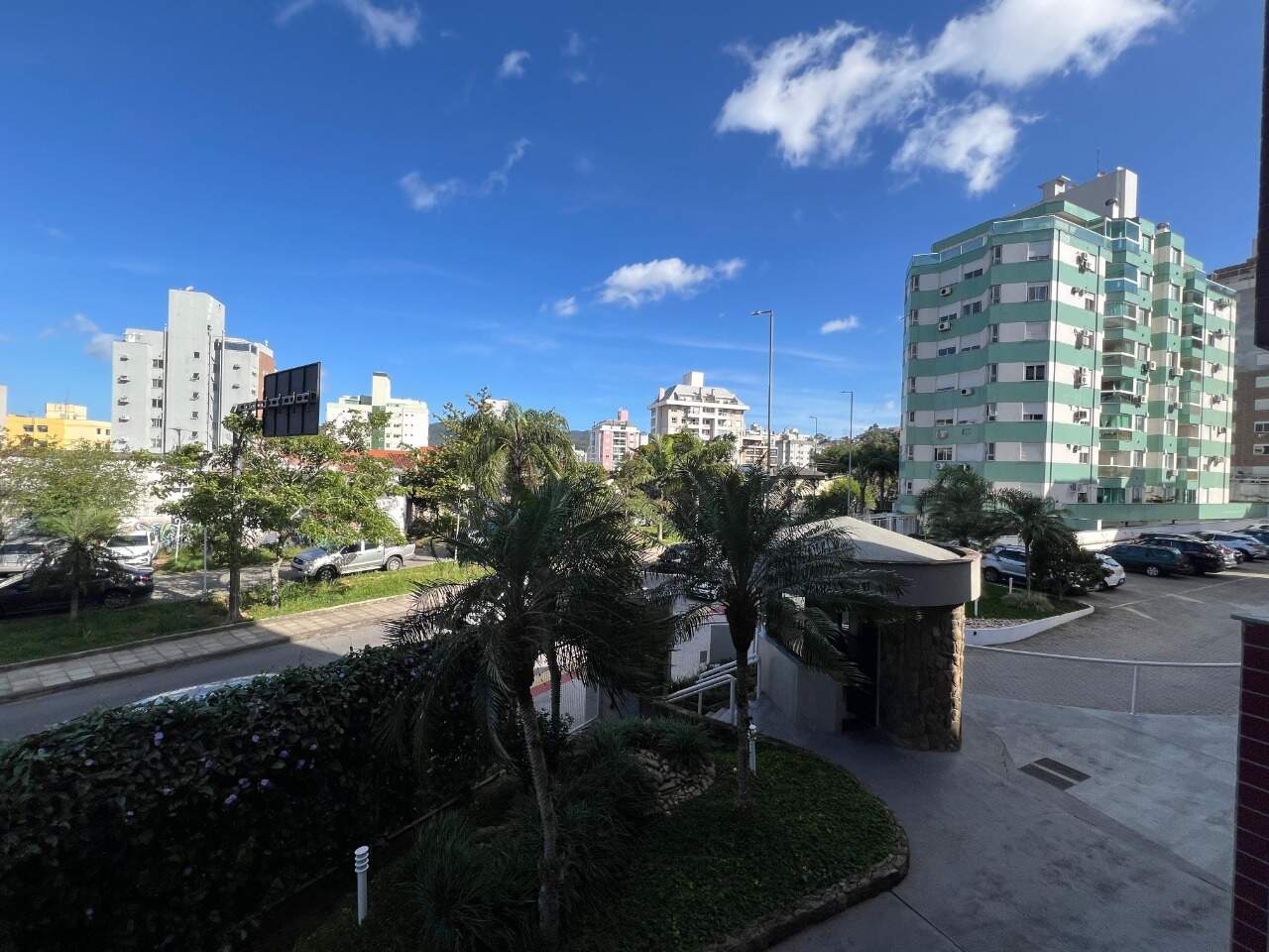 Apartamento para aluguel no Trindade: 