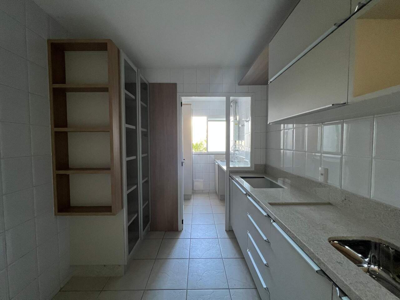 Apartamento para aluguel no Trindade: 