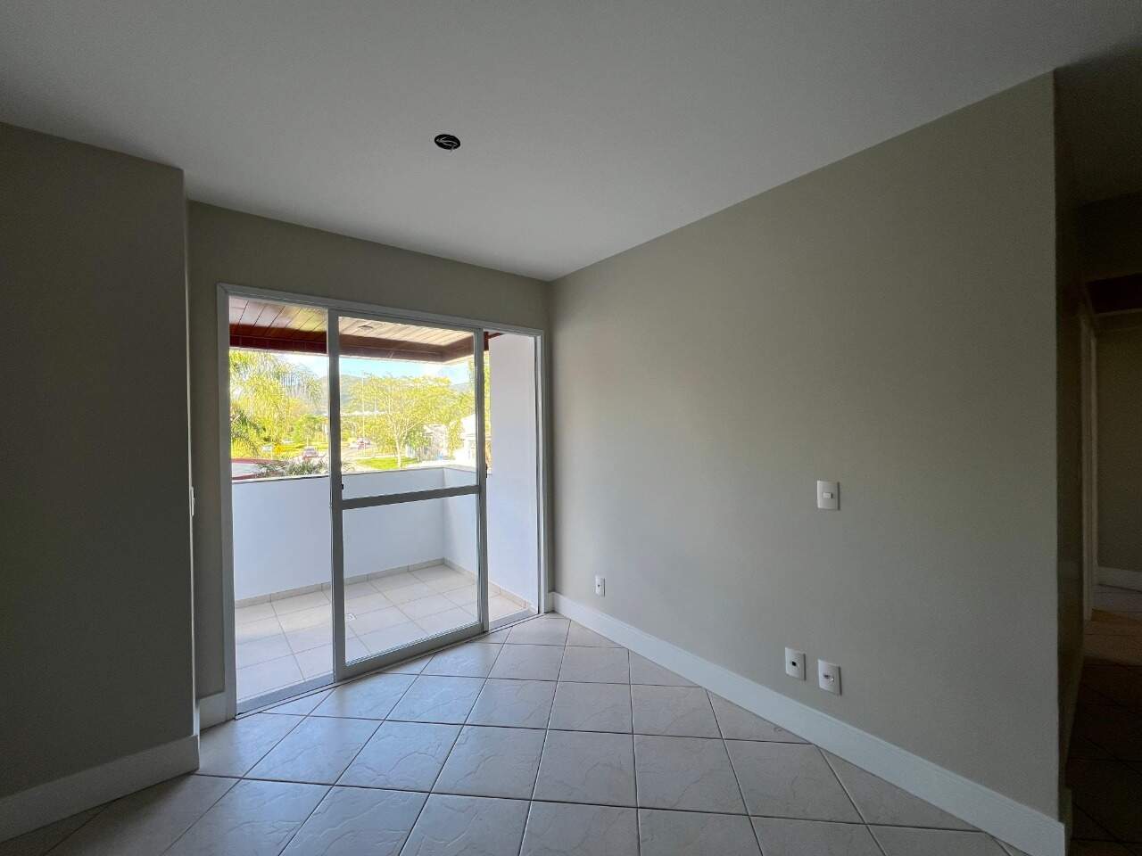 Apartamento para aluguel no Trindade: 