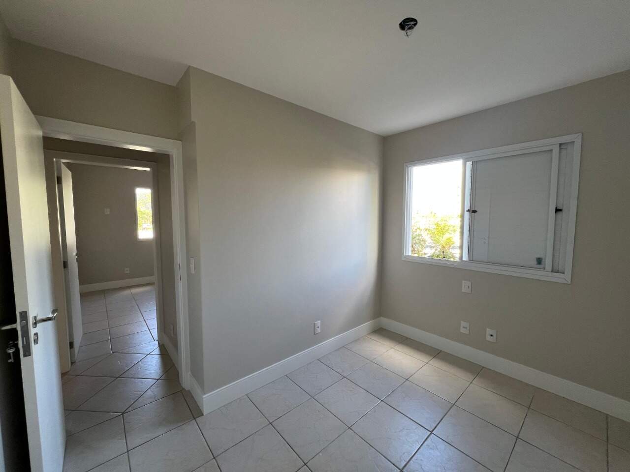 Apartamento para aluguel no Trindade: 
