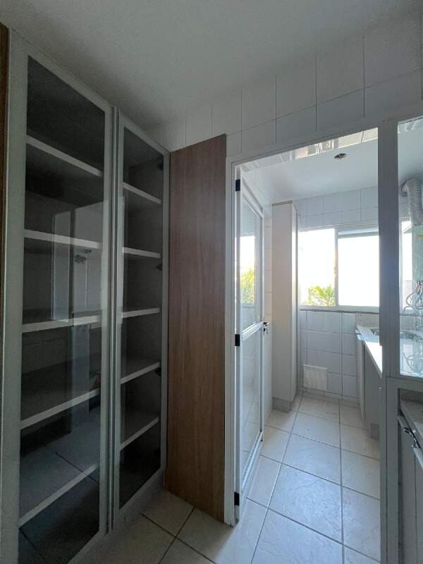 Apartamento para aluguel no Trindade: 