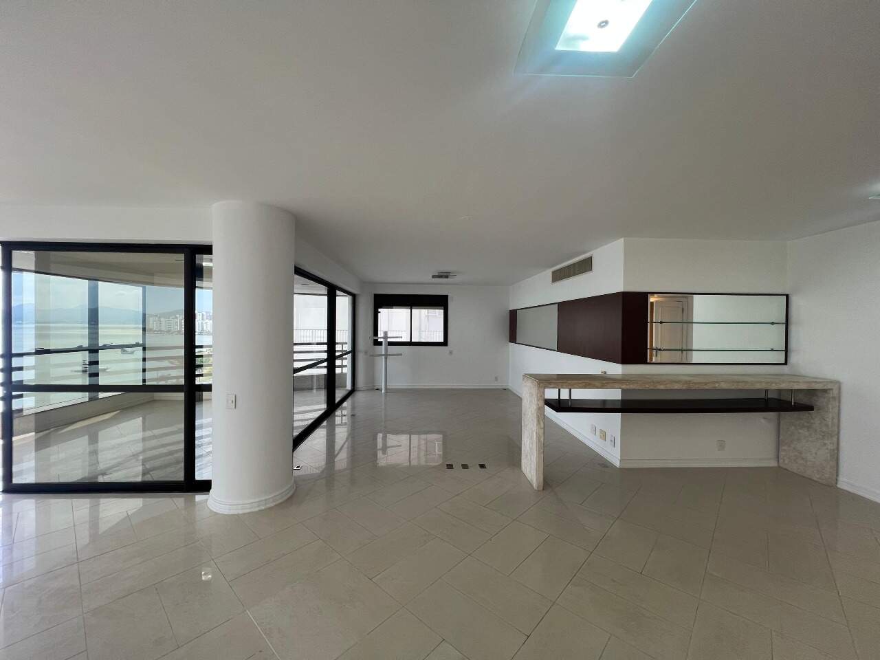 Apartamento para aluguel no Centro: