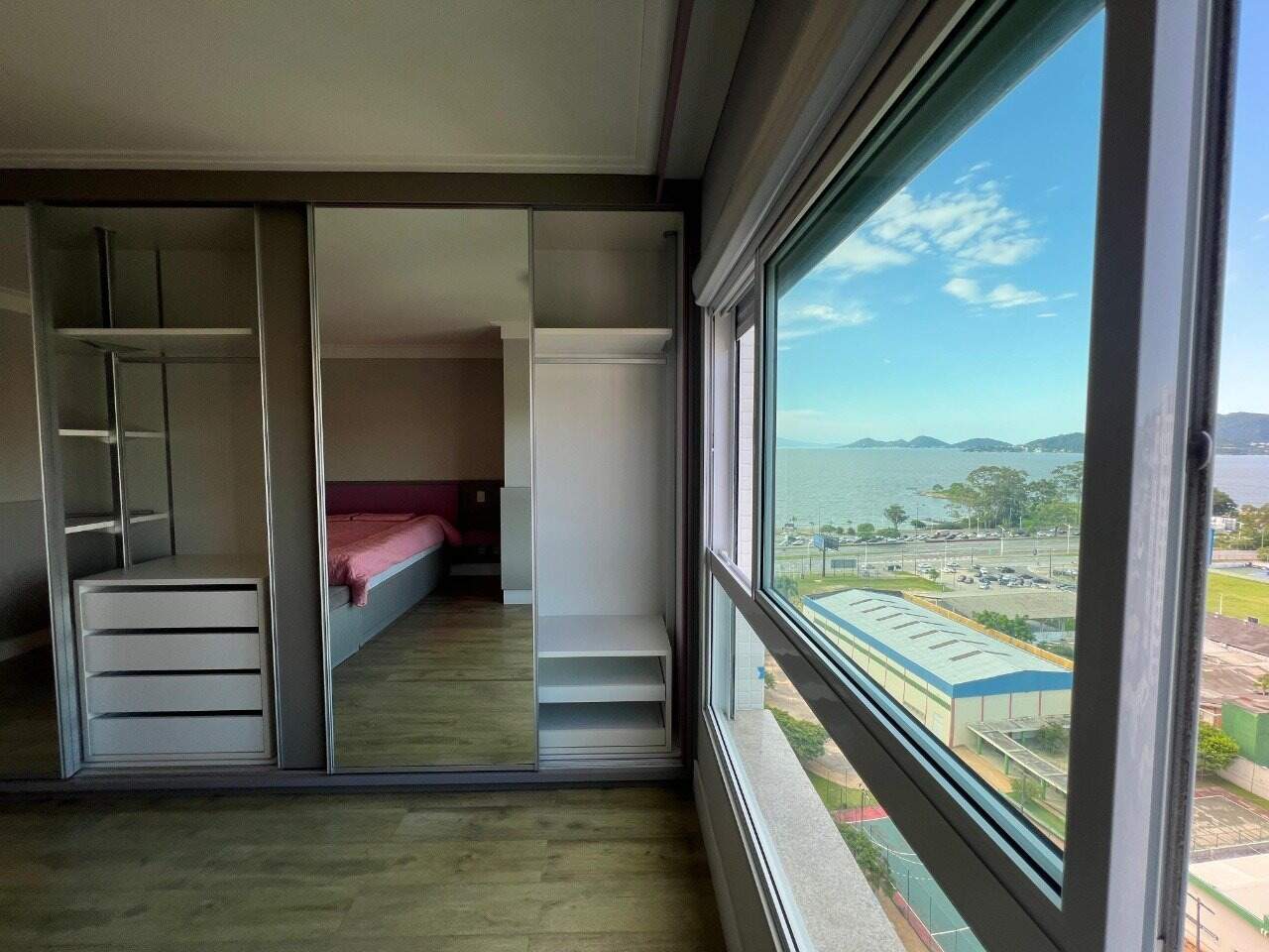 Apartamento para aluguel no Agronomica: 