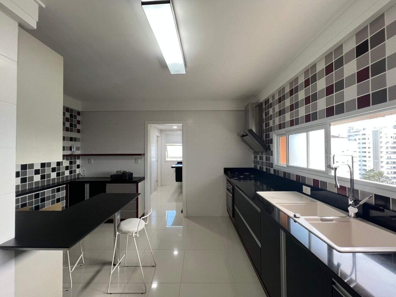 Apartamento para aluguel no Agronomica: 