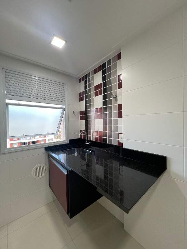 Apartamento para aluguel no Agronomica: 