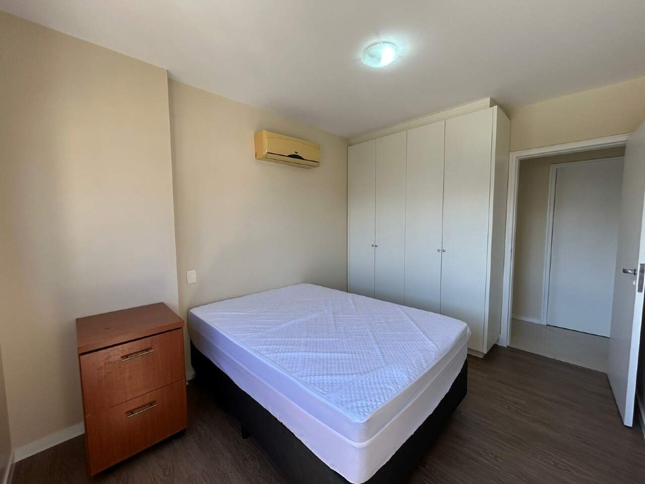 Apartamento para aluguel no Agronomica: 