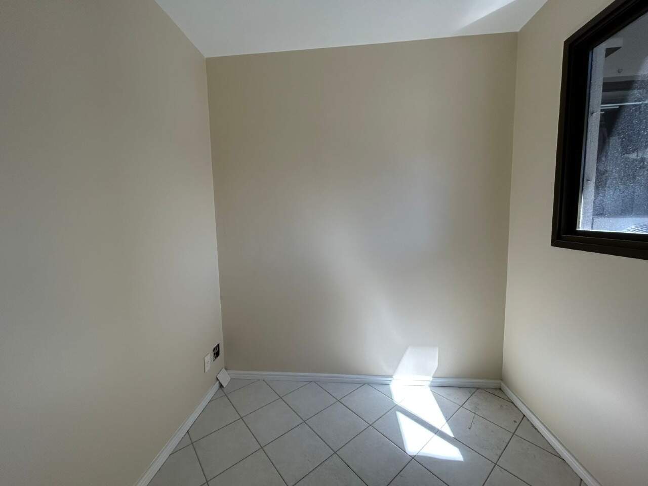 Apartamento para aluguel no Agronomica: 