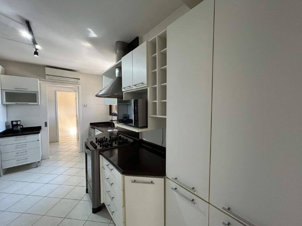 Apartamento para aluguel no Agronomica: 