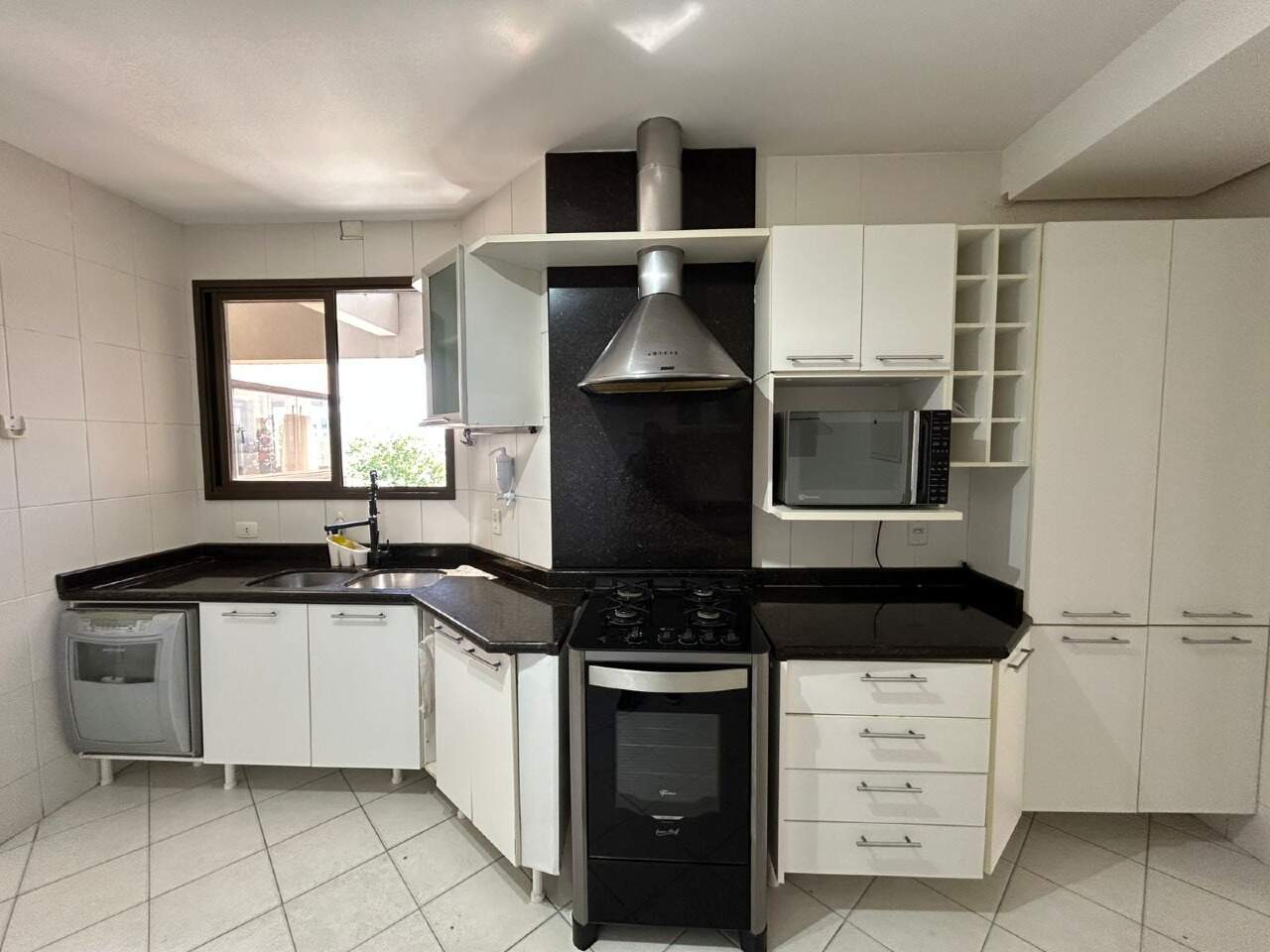 Apartamento para aluguel no Agronomica: 