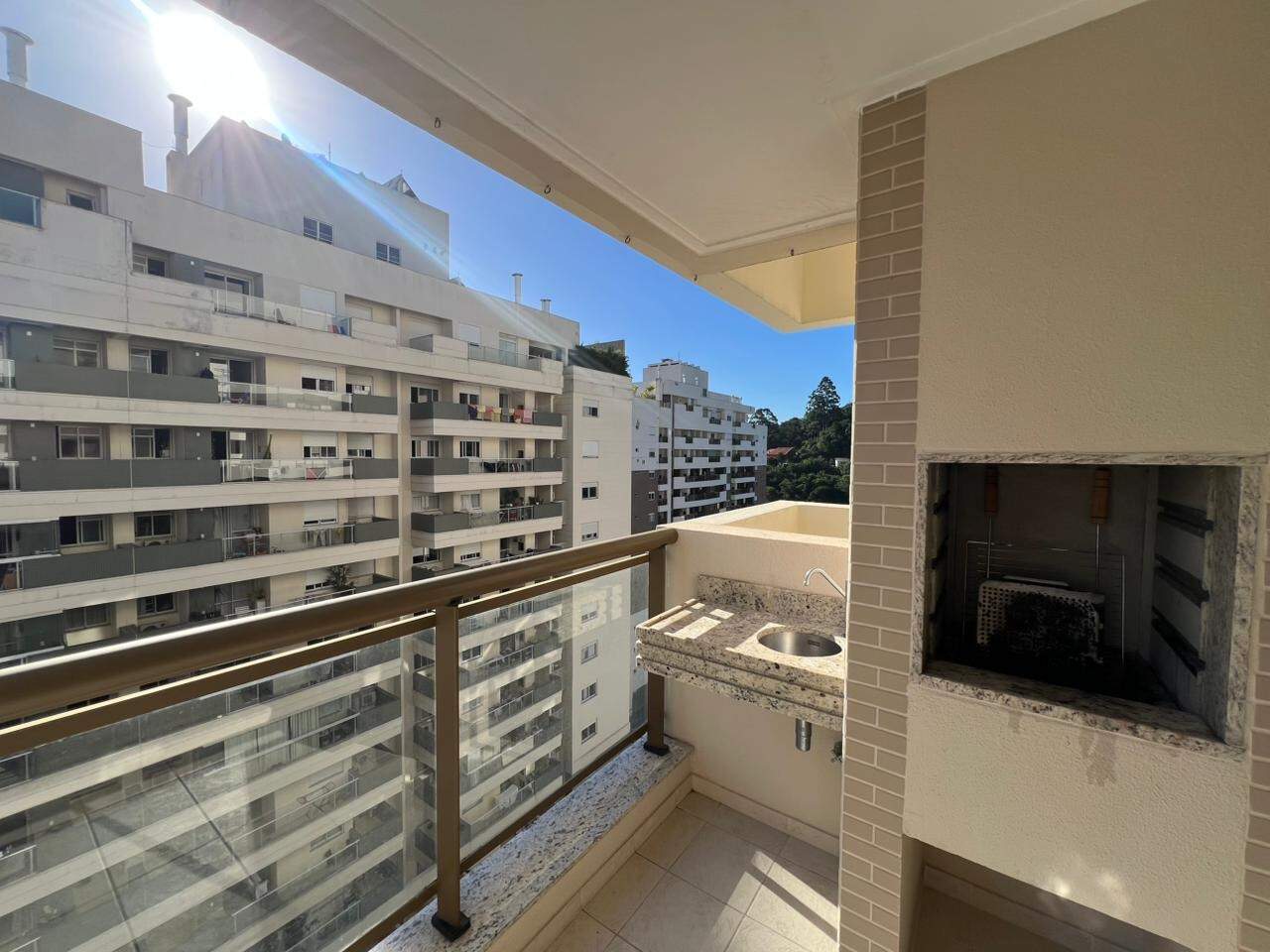 Apartamento para aluguel no Itacorubi: 