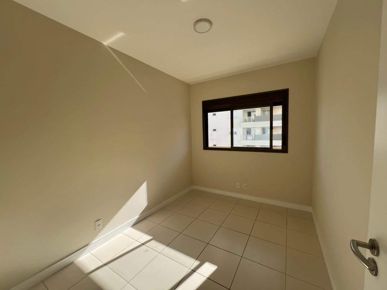 Apartamento para aluguel no Itacorubi: 