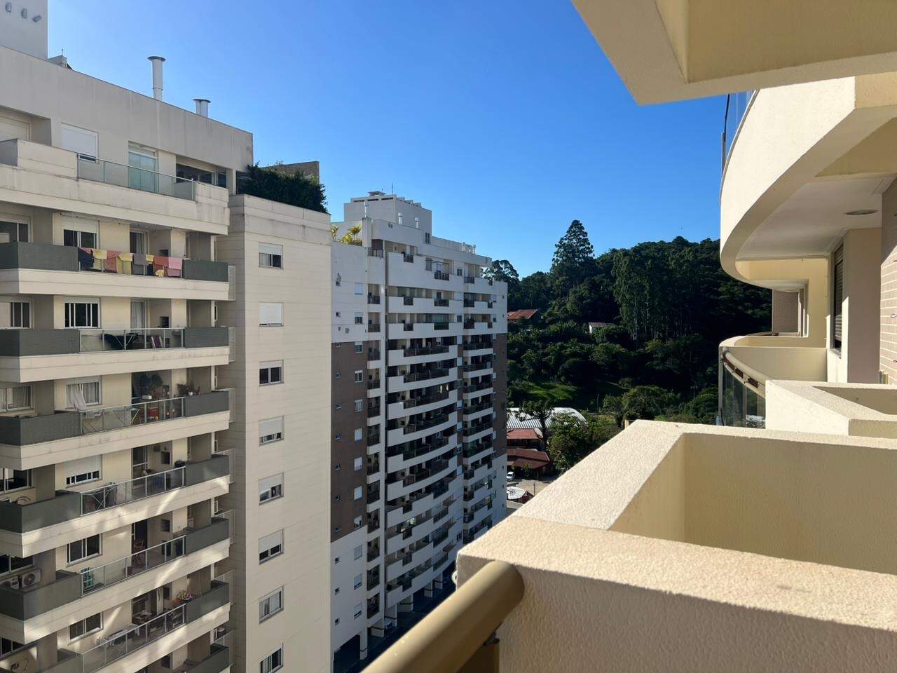 Apartamento para aluguel no Itacorubi: 