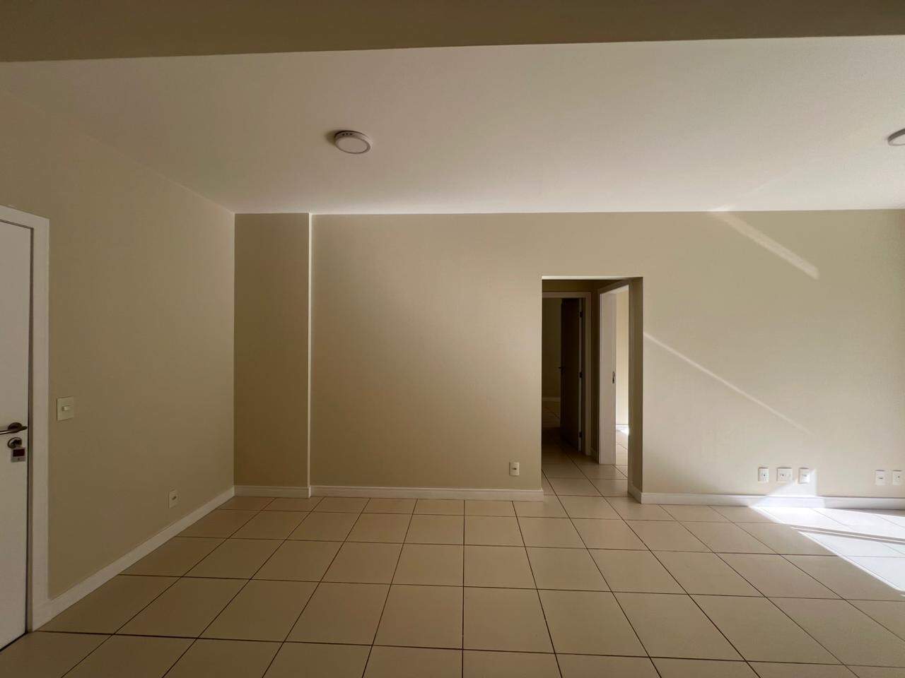 Apartamento para aluguel no Itacorubi: 