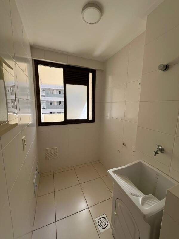 Apartamento para aluguel no Itacorubi: 