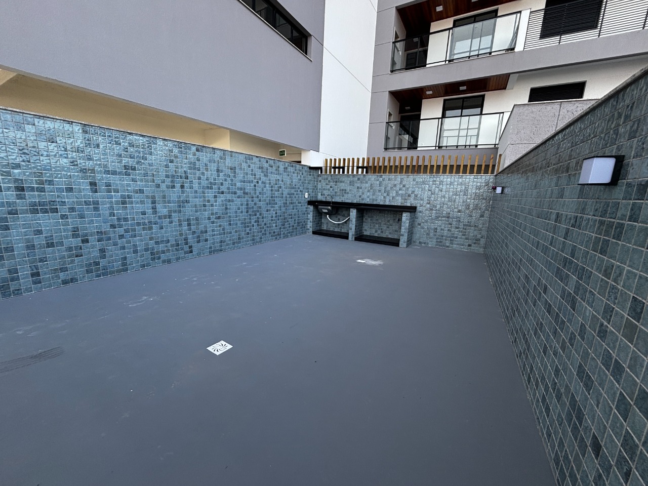 Apartamento à venda no Barreiros: 