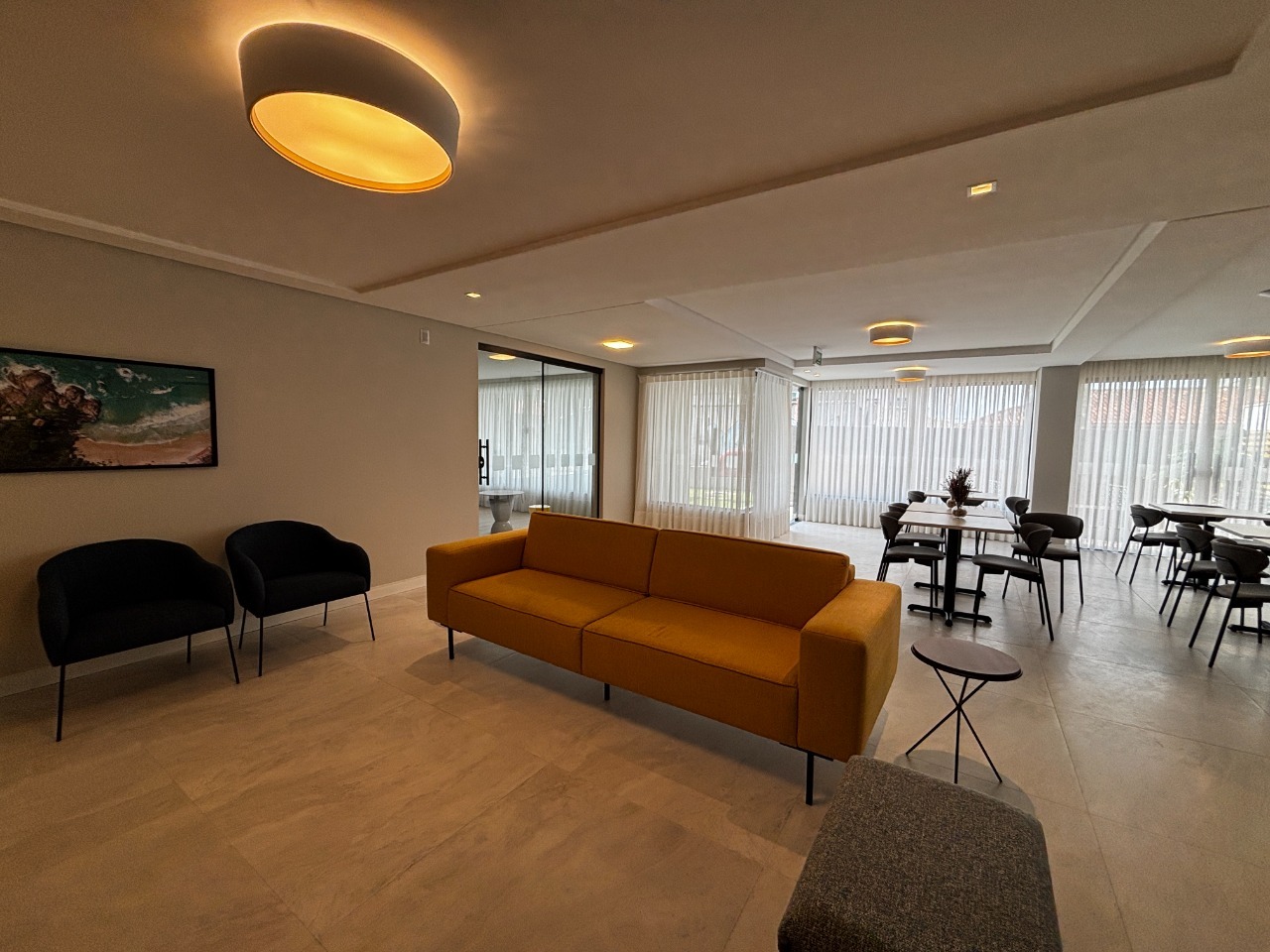 Apartamento à venda no Barreiros: 