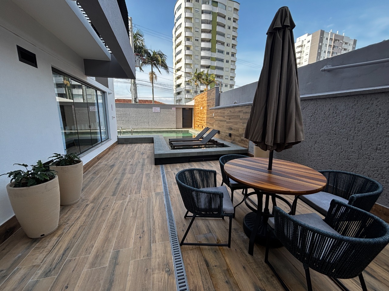 Apartamento à venda no Barreiros: 