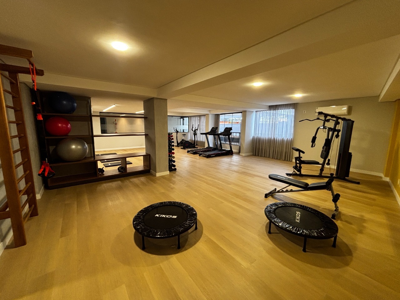 Apartamento à venda no Barreiros: 