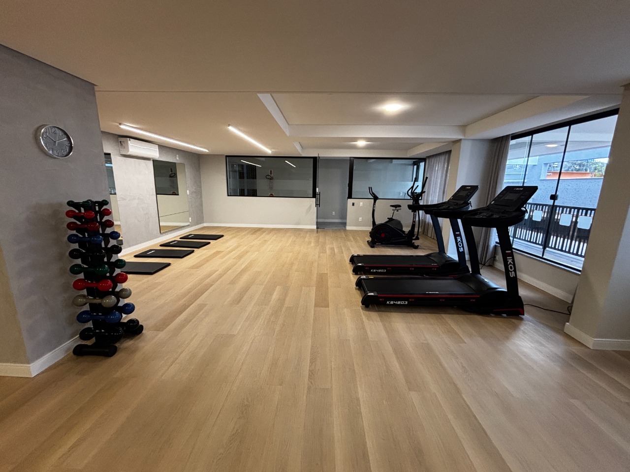 Apartamento à venda no Barreiros: 