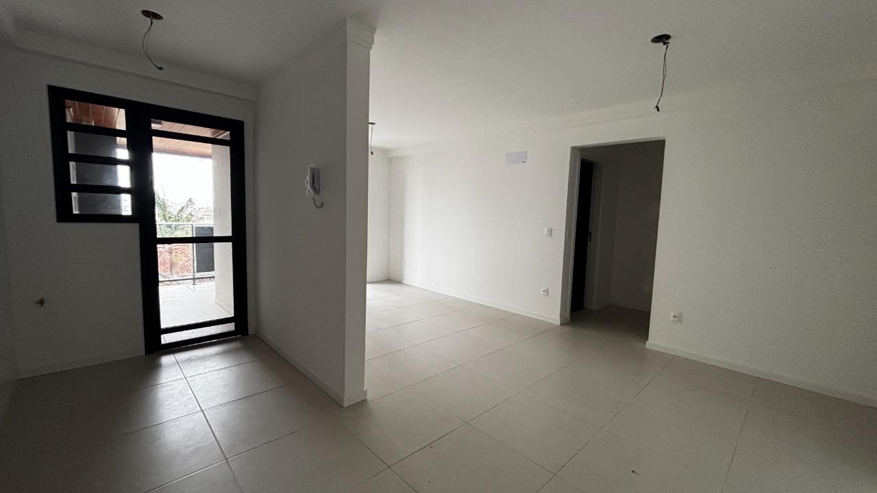 Apartamento à venda no Barreiros: 