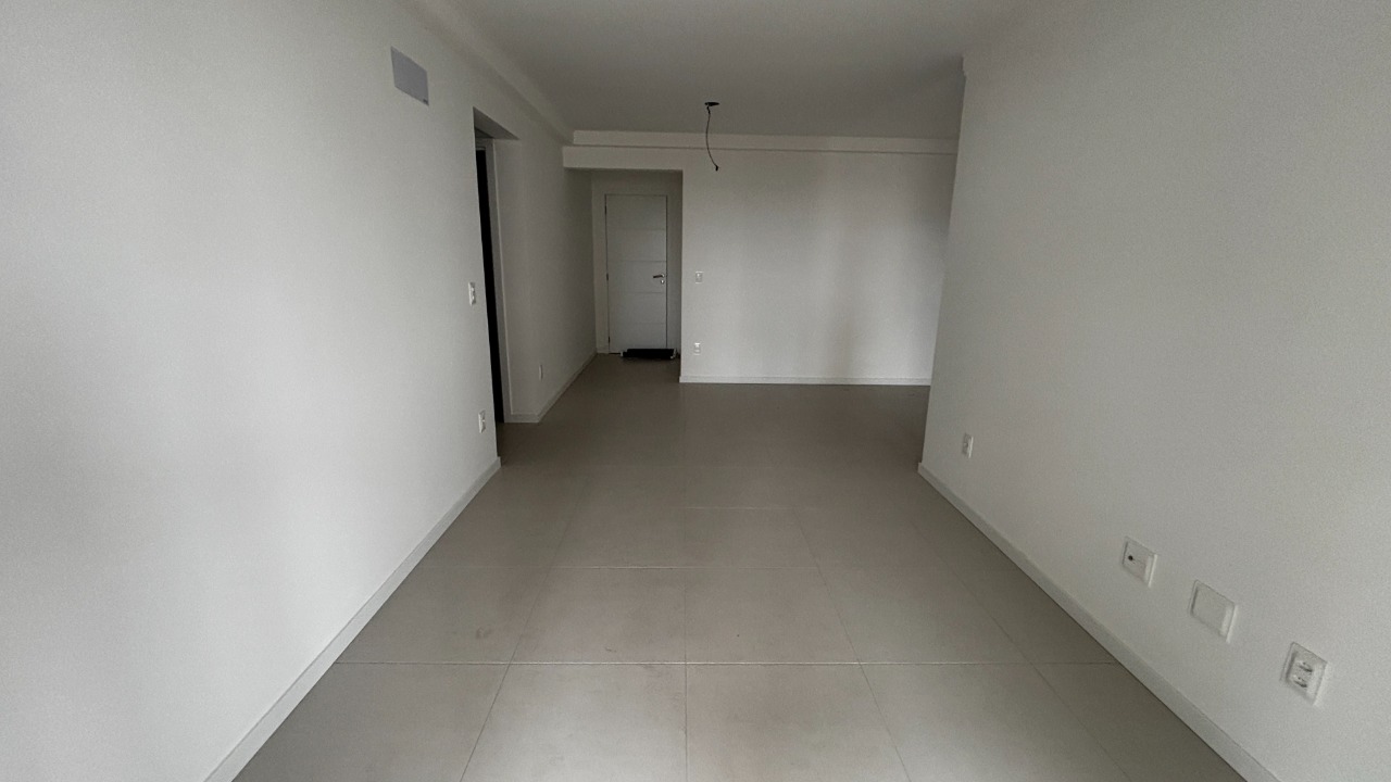 Apartamento à venda no Barreiros: 