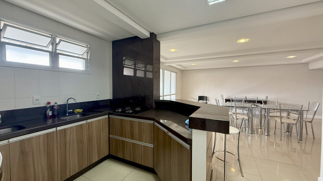 Apartamento à venda no Barreiros: Espa o Gourmet