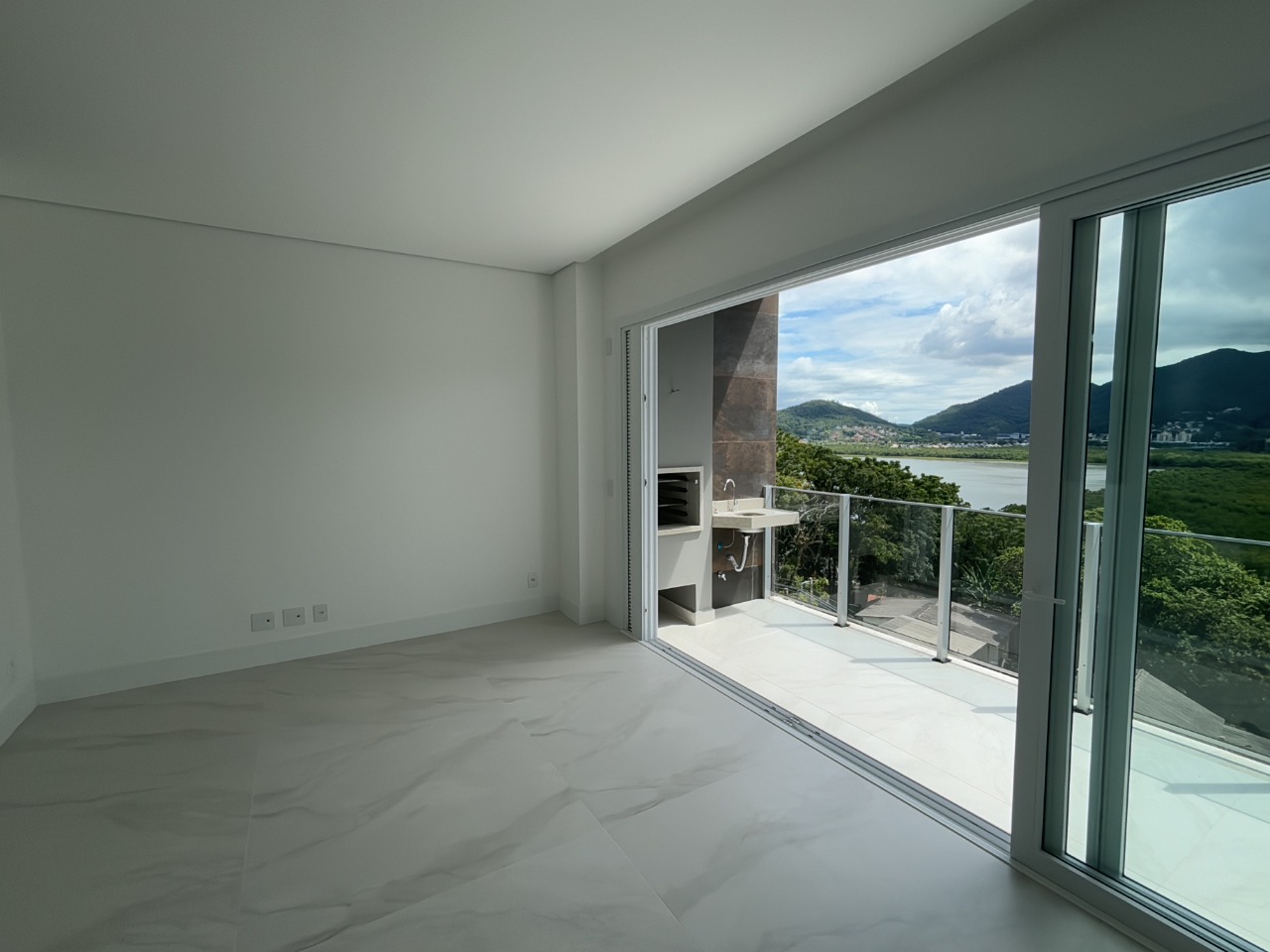 Apartamento à venda no Joao Paulo: 