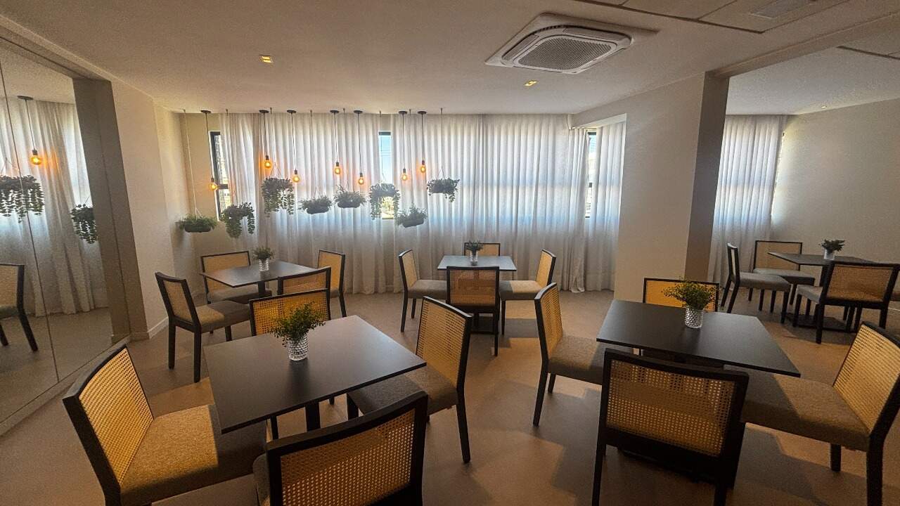 Apartamento à venda no Balneario: salao de festas