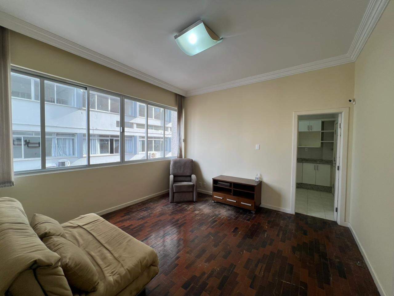 Apartamento para aluguel no Centro: 