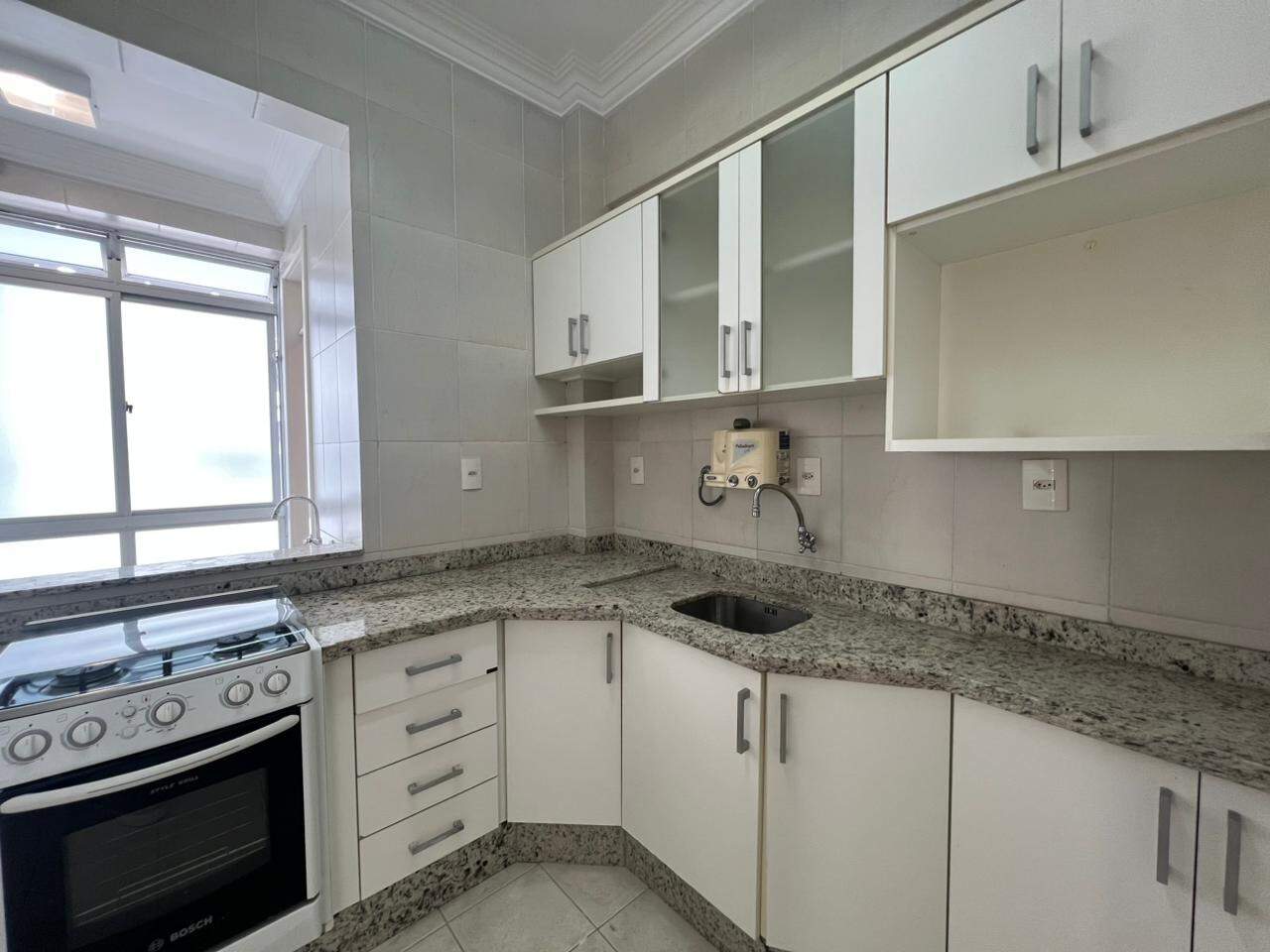 Apartamento para aluguel no Centro: 