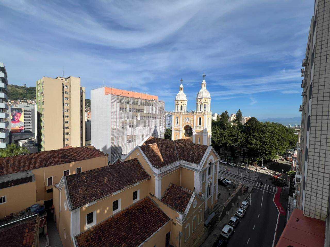 Apartamento para aluguel no Centro: 