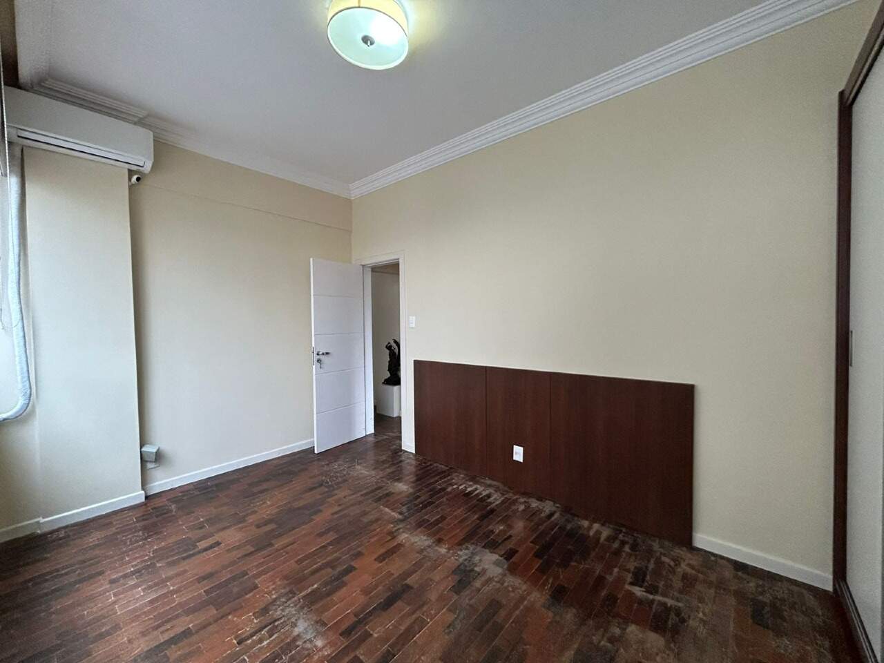Apartamento para aluguel no Centro: 