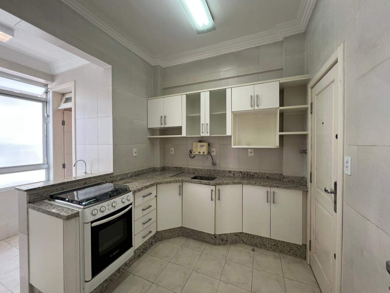Apartamento para aluguel no Centro: 