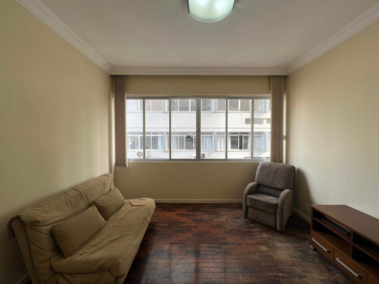 Apartamento para aluguel no Centro: 