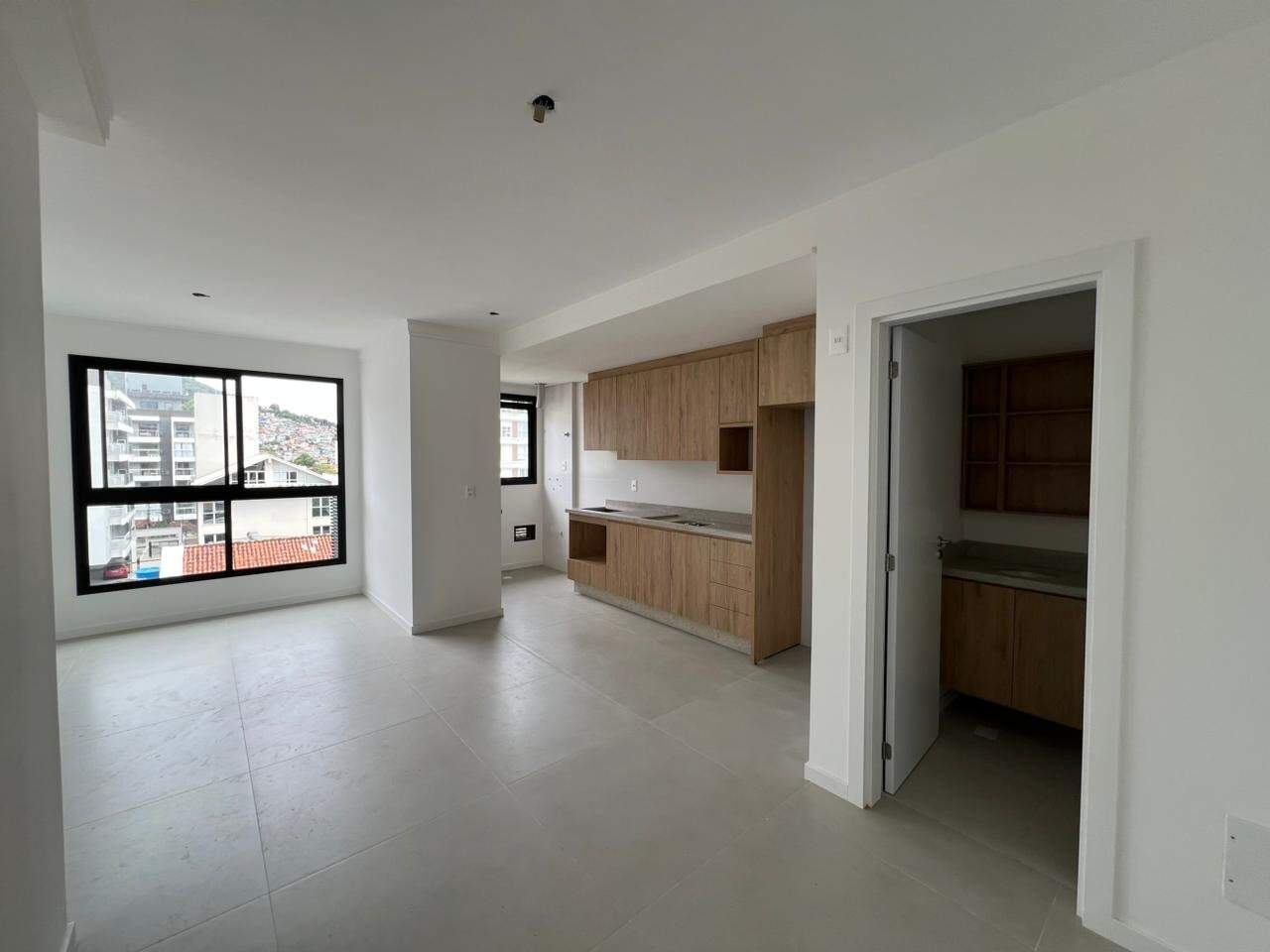 Apartamento para aluguel no Centro: 