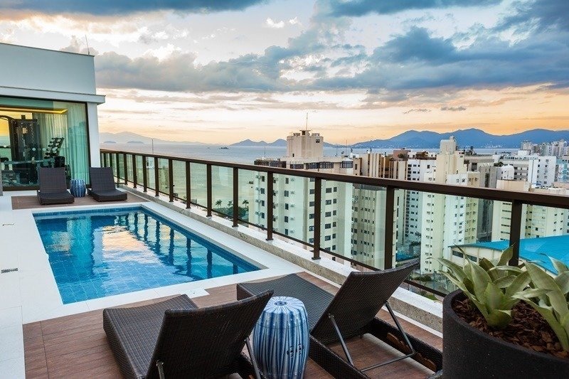 Apartamento para aluguel no Centro: 