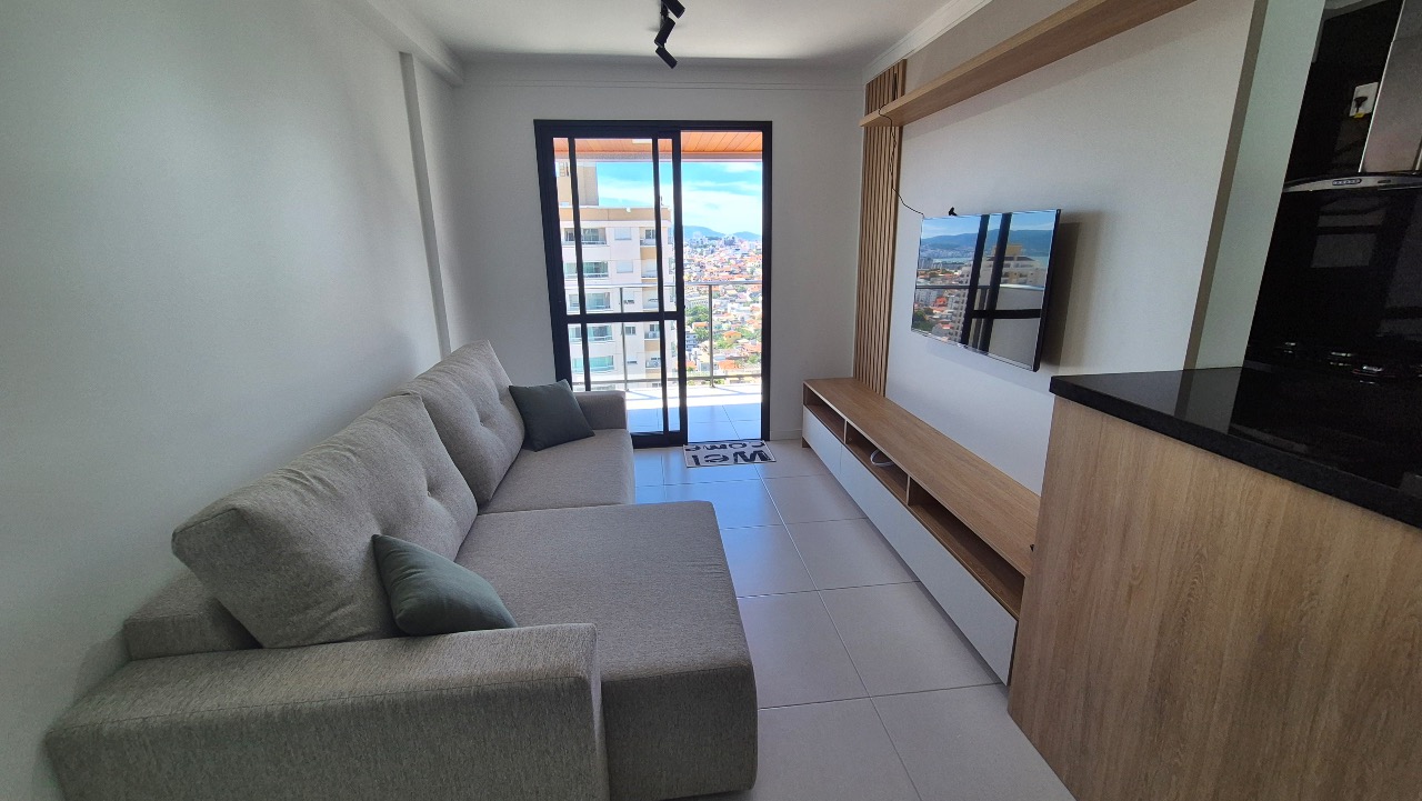 Apartamento à venda no Barreiros: 