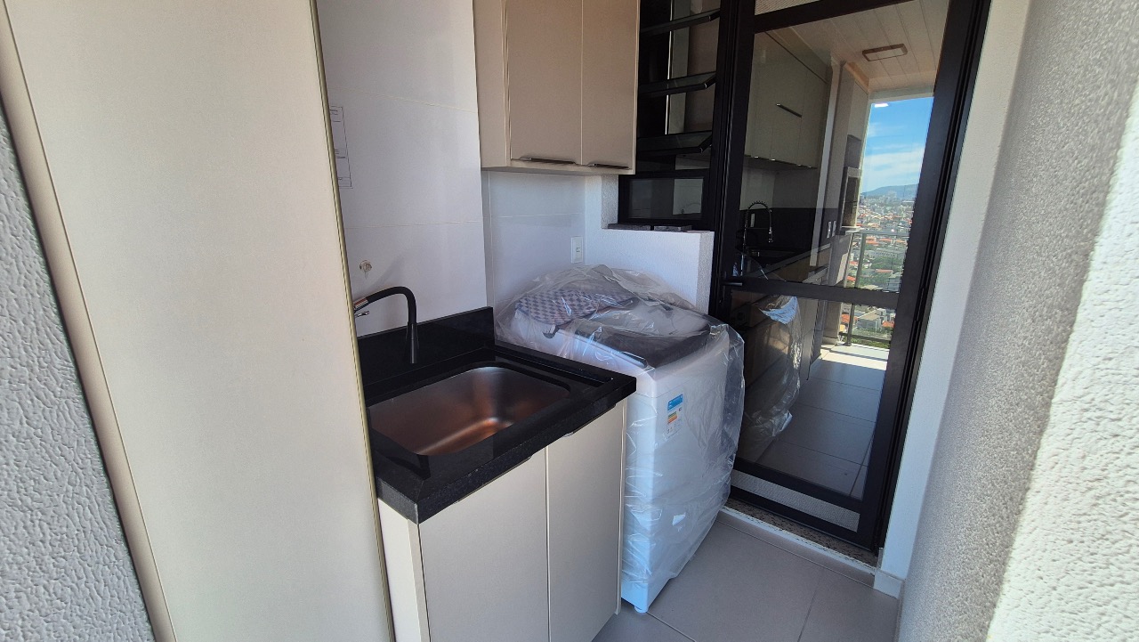 Apartamento à venda no Barreiros: 