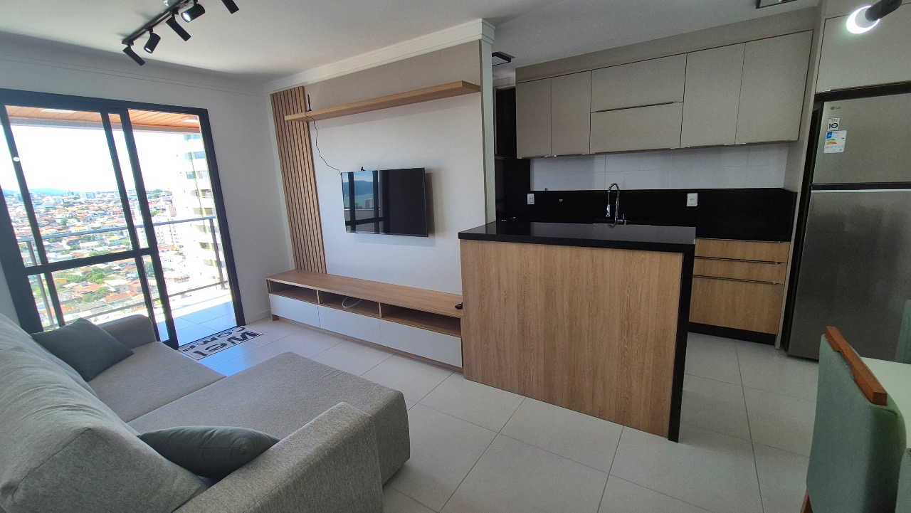 Apartamento à venda no Barreiros: 