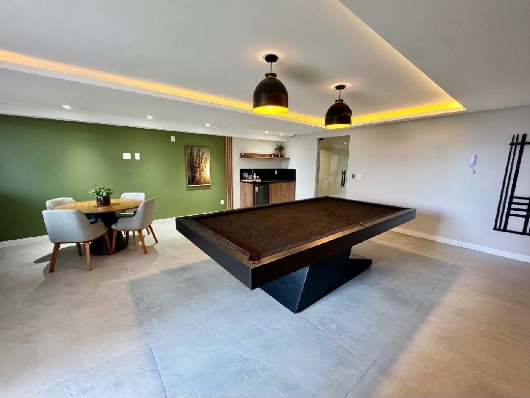 Apartamento à venda no Barreiros: 