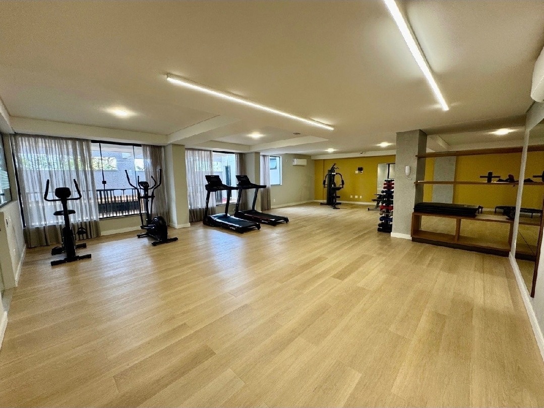 Apartamento à venda no Barreiros: 