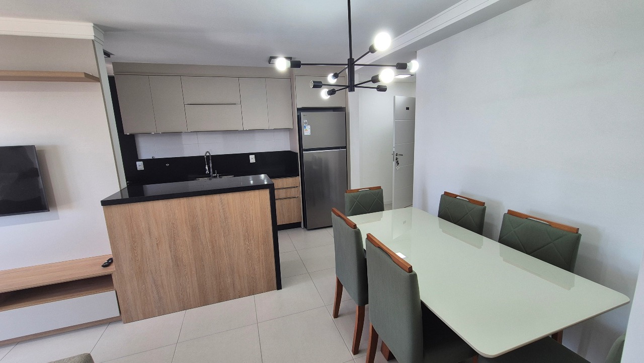 Apartamento à venda no Barreiros: 