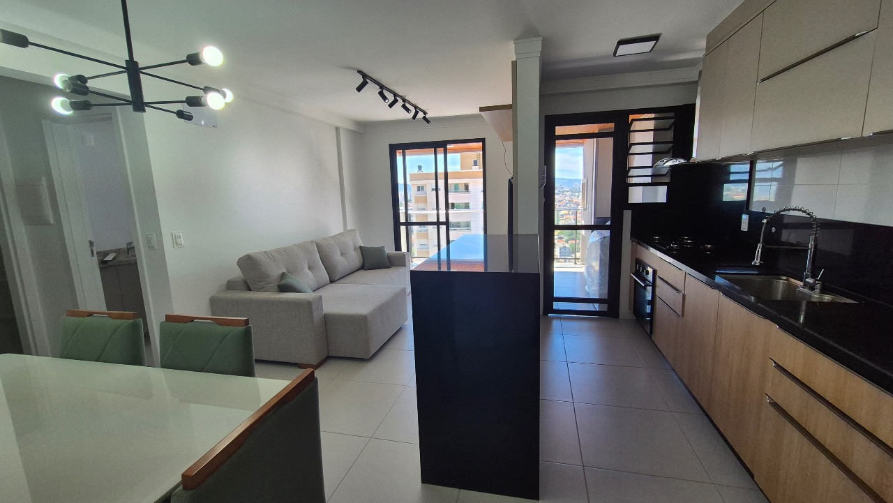 Apartamento à venda no Barreiros: 